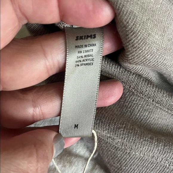 SKIMS MODAL BRALETTE NWT - Picture 5 of 6